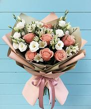 Букет цветов из:  Розы, Альстромерии и Лизиантусы в Константиновске