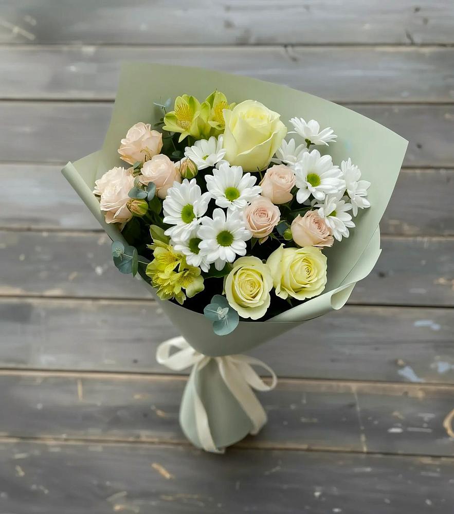 Букет цветов из: Альстромерии, Розы и Хризантемы в Константиновске