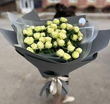 Букет Белые кустовые розы Солинеро #REPLACE_PRED# Константиновске