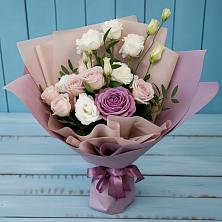 Букет цветов из:  Розы и Лизиантусы в Константиновске
