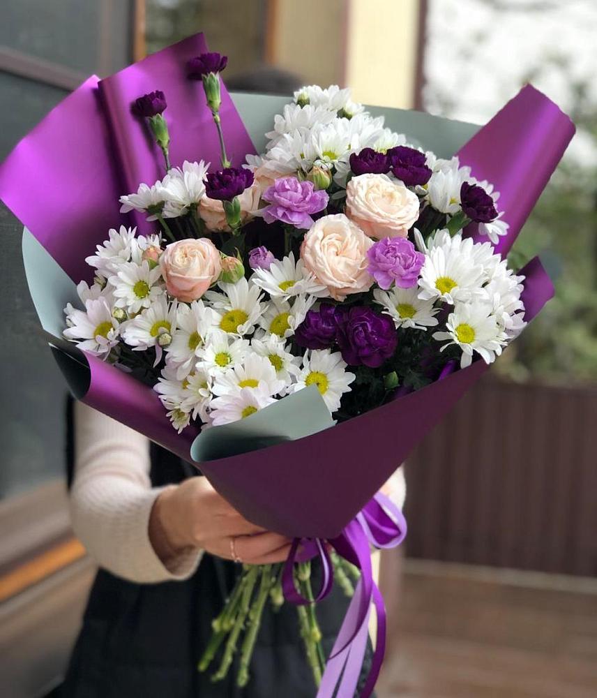 Букет цветов из: Хризантемы, Гвоздики и Розы в Константиновске