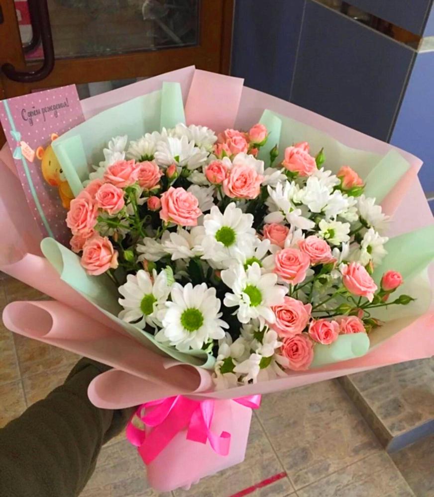 Букет цветов из: Розы и Хризантемы в Константиновске