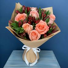 Букет цветов из:  Розы и Альстромерии в Константиновске