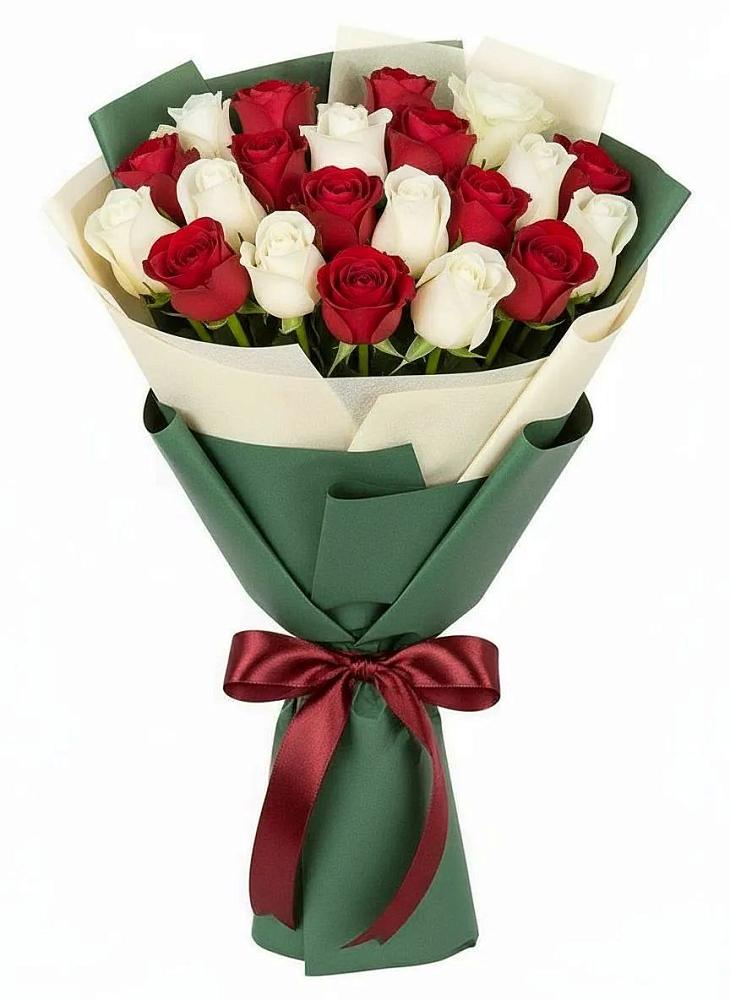 Букет Микс из красных и белых роз в Константиновске