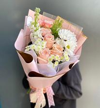 Букет цветов из:  Хризантемы и Розы в Константиновске