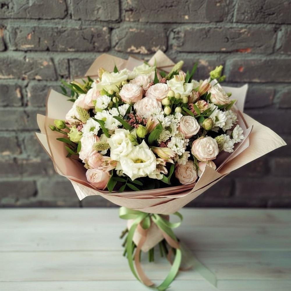 Букет цветов из: Альстромерии, Розы и Хризантемы в Константиновске