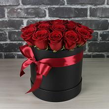 Цветочная композиция из Розы в шляпной коробке в Константиновске