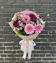 Букет цветов из:  Герберы и Хризантемы в Константиновске