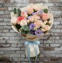 Букет цветов из:  Розы, Лизиантусы и Гвоздики #REPLACE_PRED# Константиновске